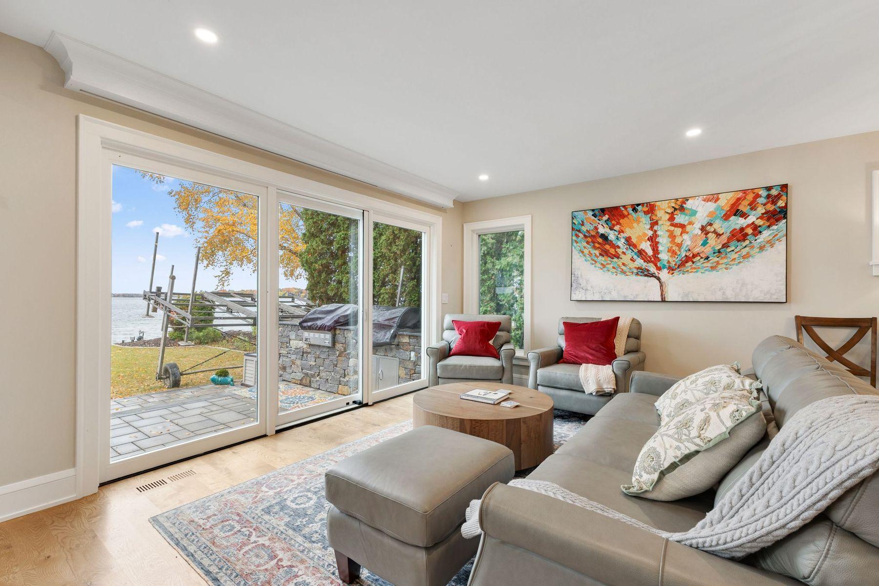 4286 Circle Road Excelsior, MN 55331 - Photo 11 of 69