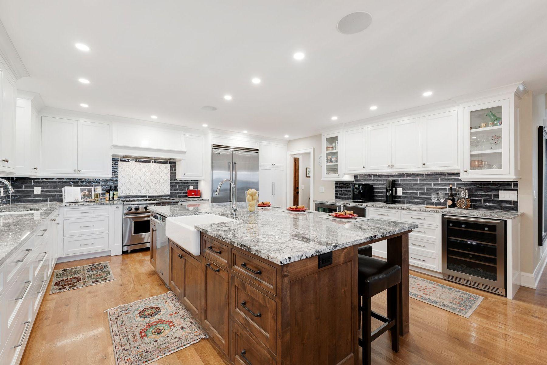 4286 Circle Road Excelsior, MN 55331 - Photo 13 of 69