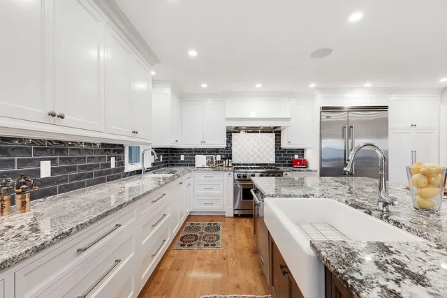 $2,600,000 | 4286 Circle Road, Tonka Bay, MN 55331