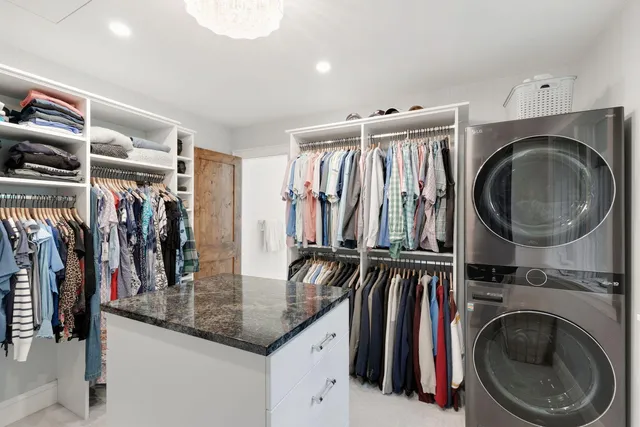 $2,600,000 | 4286 Circle Road, Tonka Bay, MN 55331