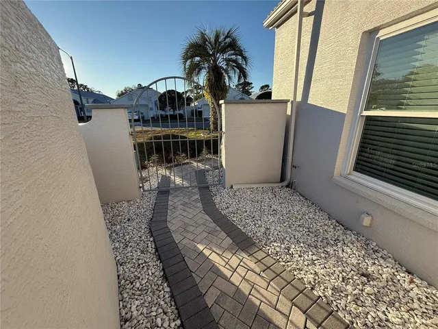 $330,000 | 10400 Casa Grande Circle, Spring Hill, FL 34608