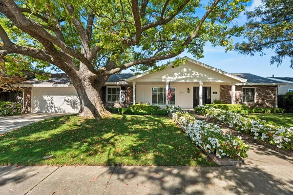 $1,050,000 | 2725 Morley Way, Sacramento, CA 95864