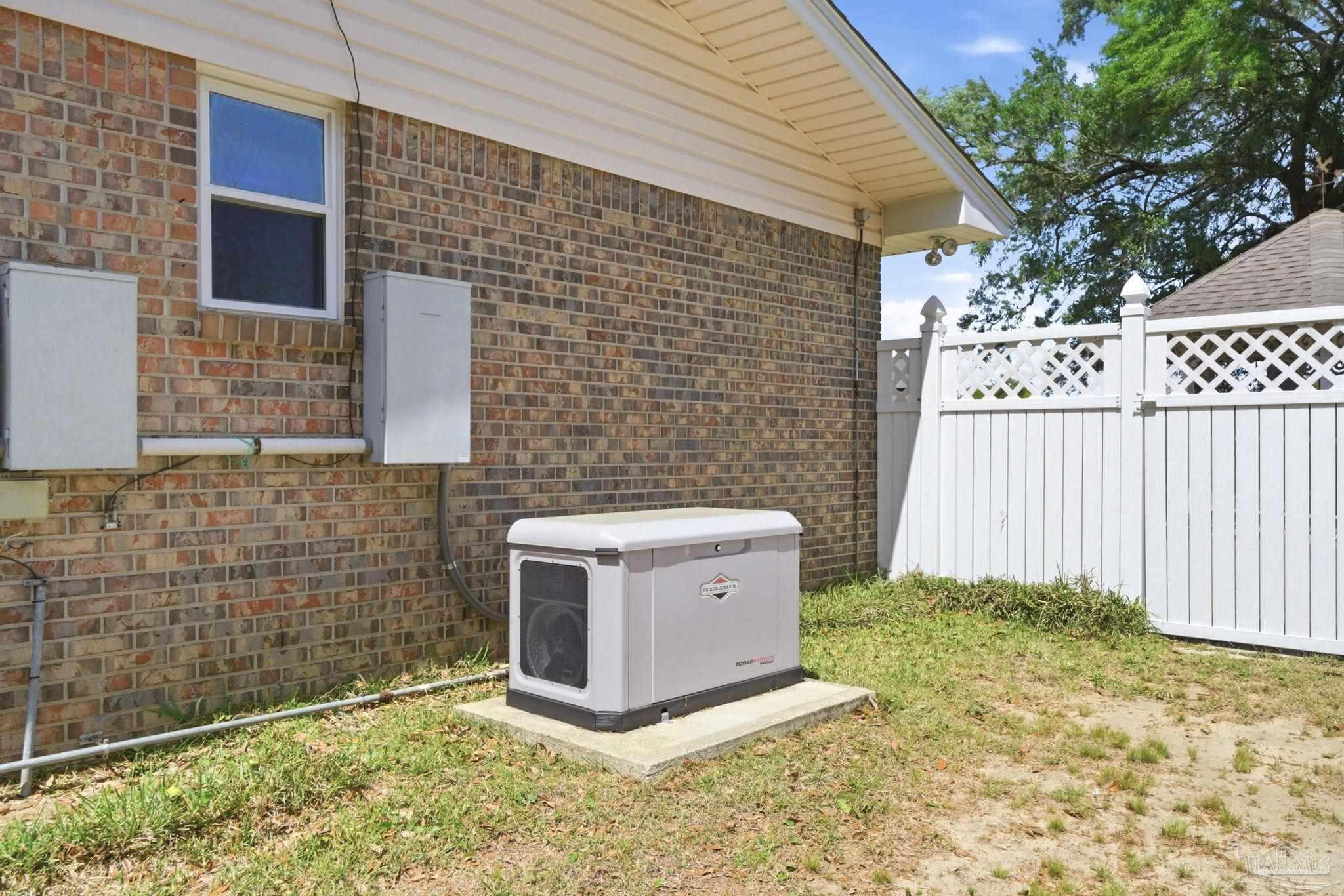 4320 Grant Street Pace, FL 32571 - Photo 12 of 27