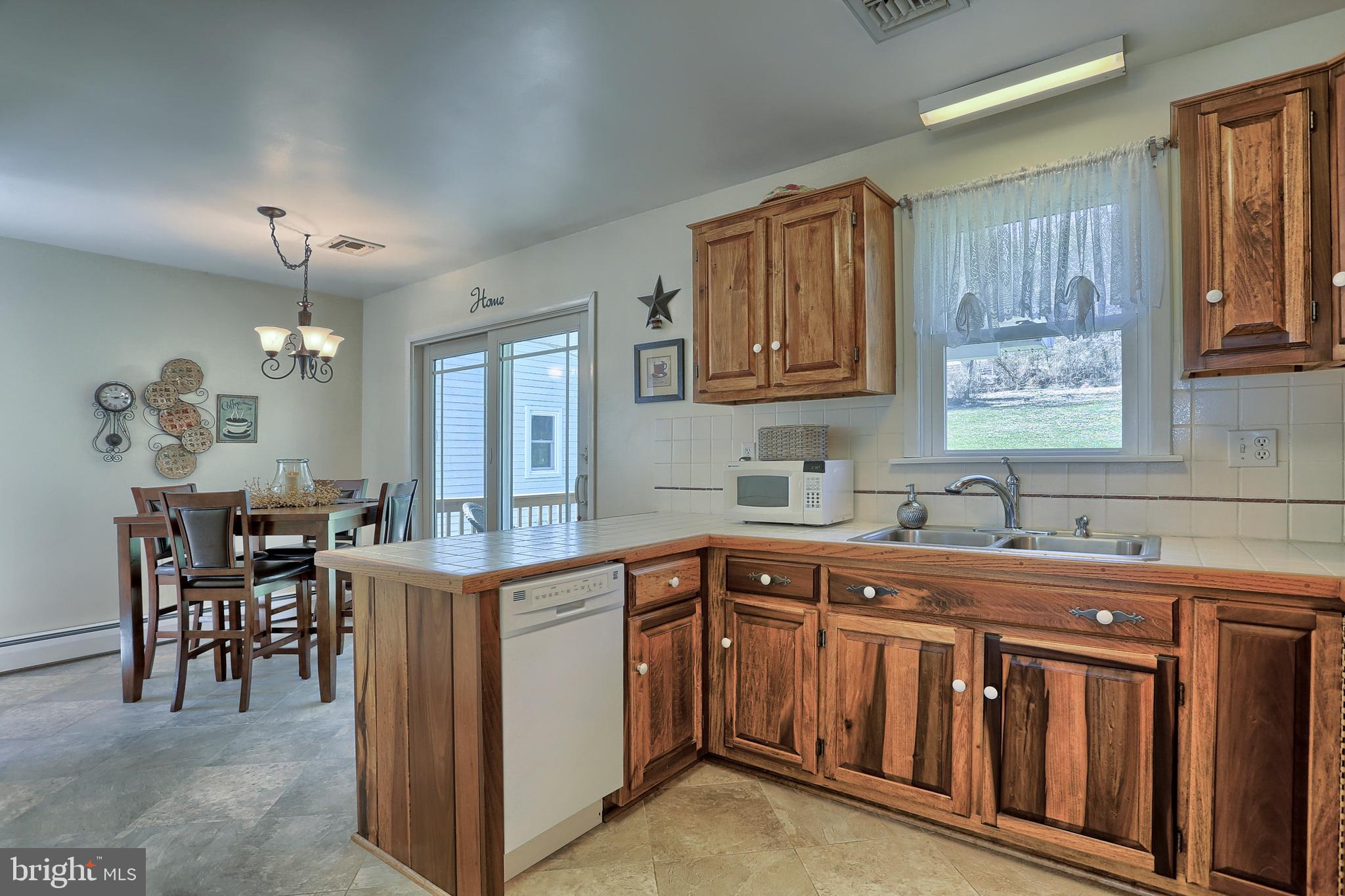 935 Bentzel Road Lewisberry, PA 17339 - Photo 10 of 32