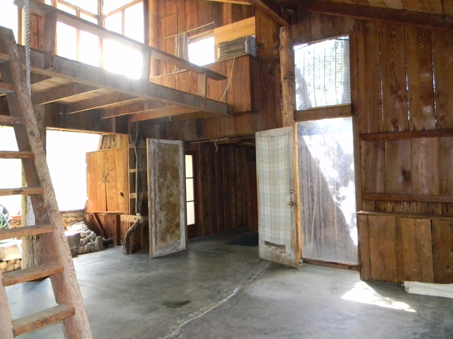 42486 Sierra Drive Three Rivers, CA 93271 - Photo 16 of 36 Gallery Image 16