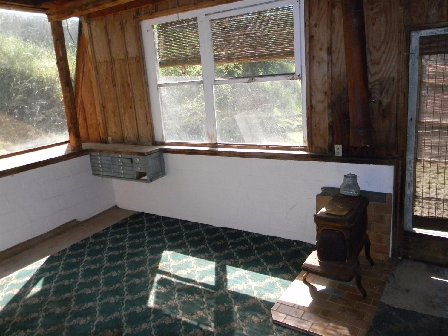 42486 Sierra Drive Three Rivers, CA 93271 - Photo 18 of 36 Gallery Image 18