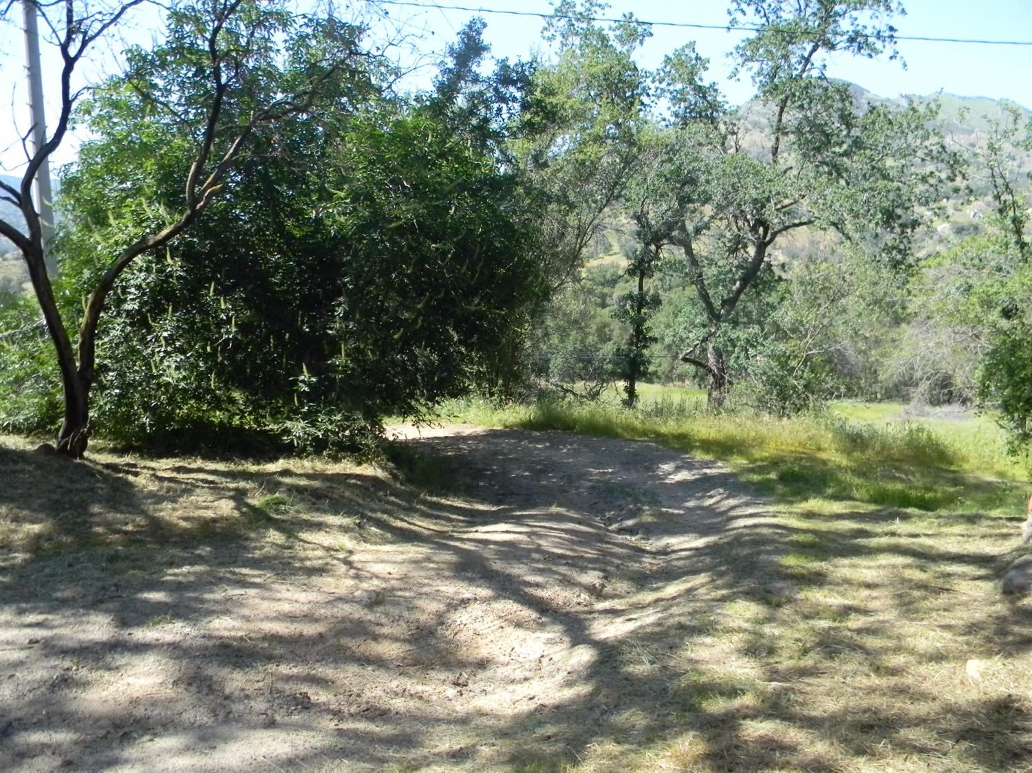 42486 Sierra Drive Three Rivers, CA 93271 - Photo 3 of 36 Gallery Image 3