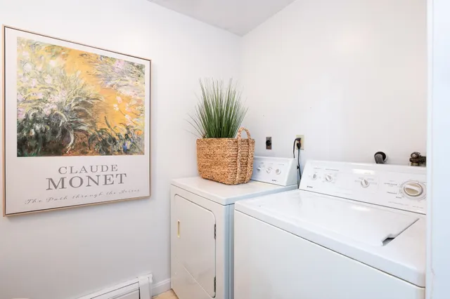 $385,000 | 98 Indian Rock Road, Merrimack, NH 03054