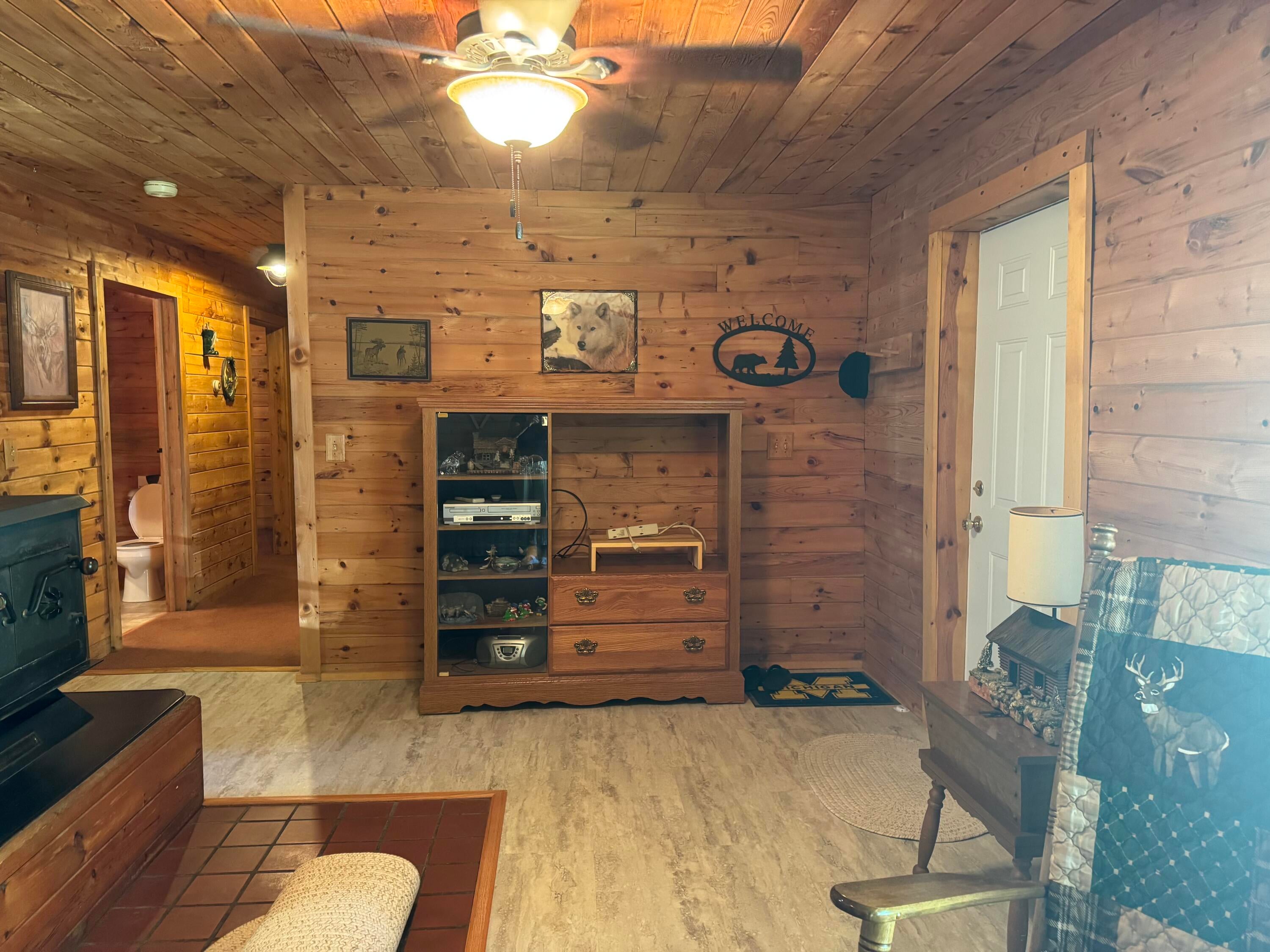 W14871 Sandtown Road Engadine, MI 49827 - Photo 7 of 47 Gallery Image 7