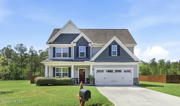 $389,900 | 121 Cottle Court, Richlands, NC 28574