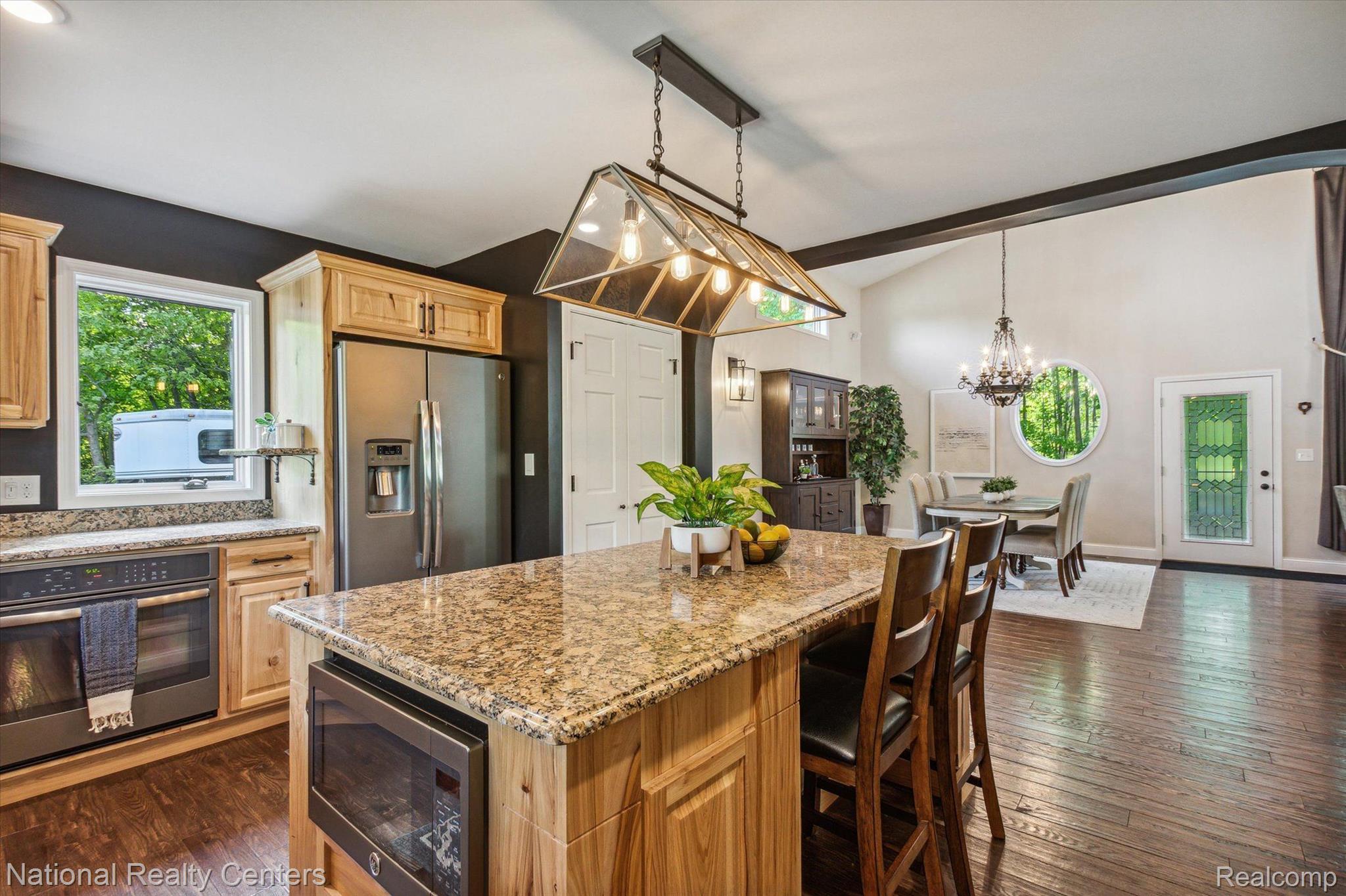 4720 Lone Tree Road Milford, MI 48380 - Photo 12 of 99 Gallery Image 12