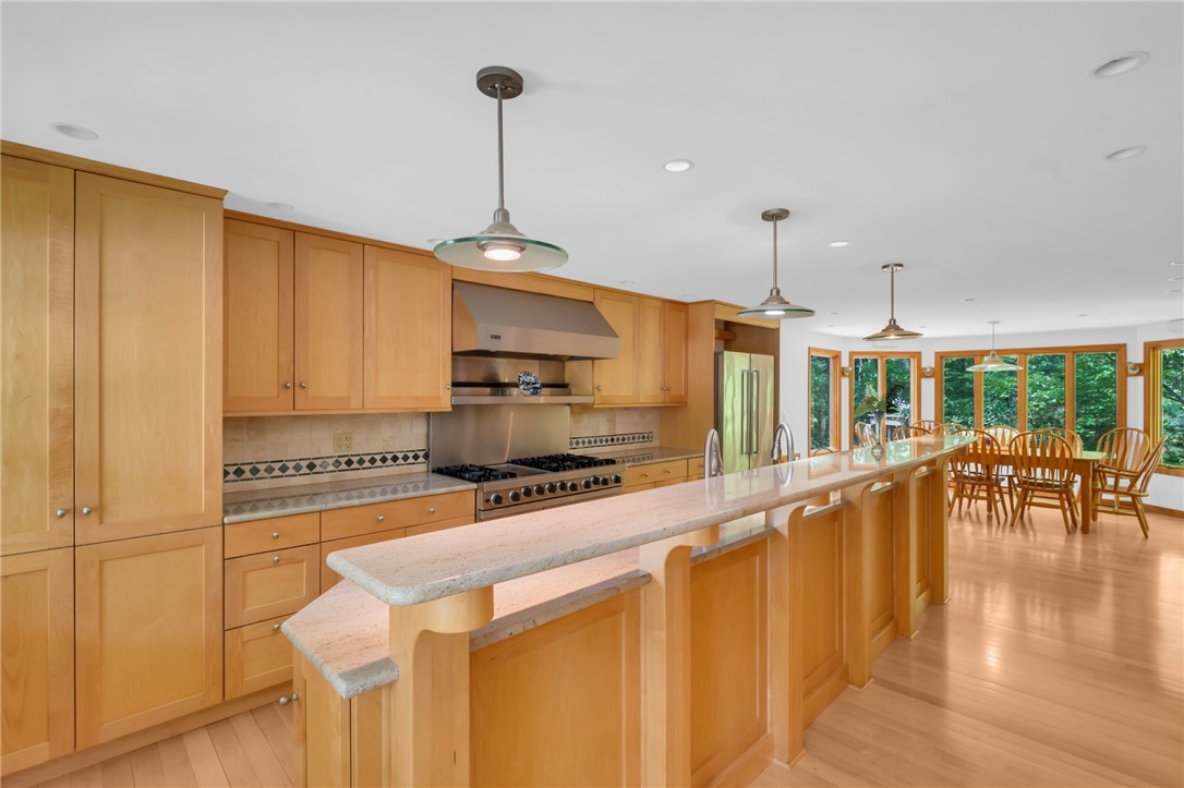 12 Howard Road Cumberland, RI 02864 - Photo 17 of 50