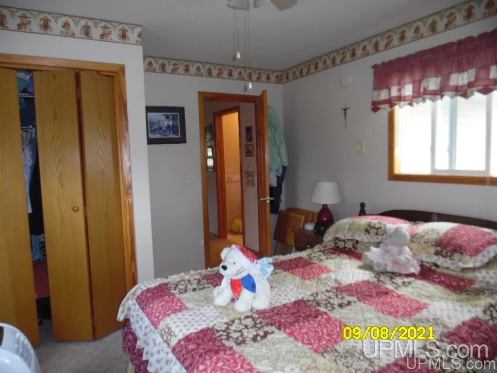9689 Co Road Rapid River, MI 49878 - Photo 12 of 27