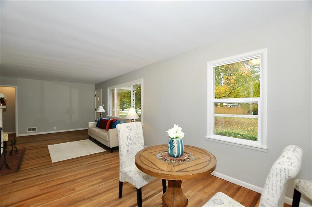 409 West Roberts Road Indianapolis, IN 46217 - Photo 10 of 19 Gallery Image 10