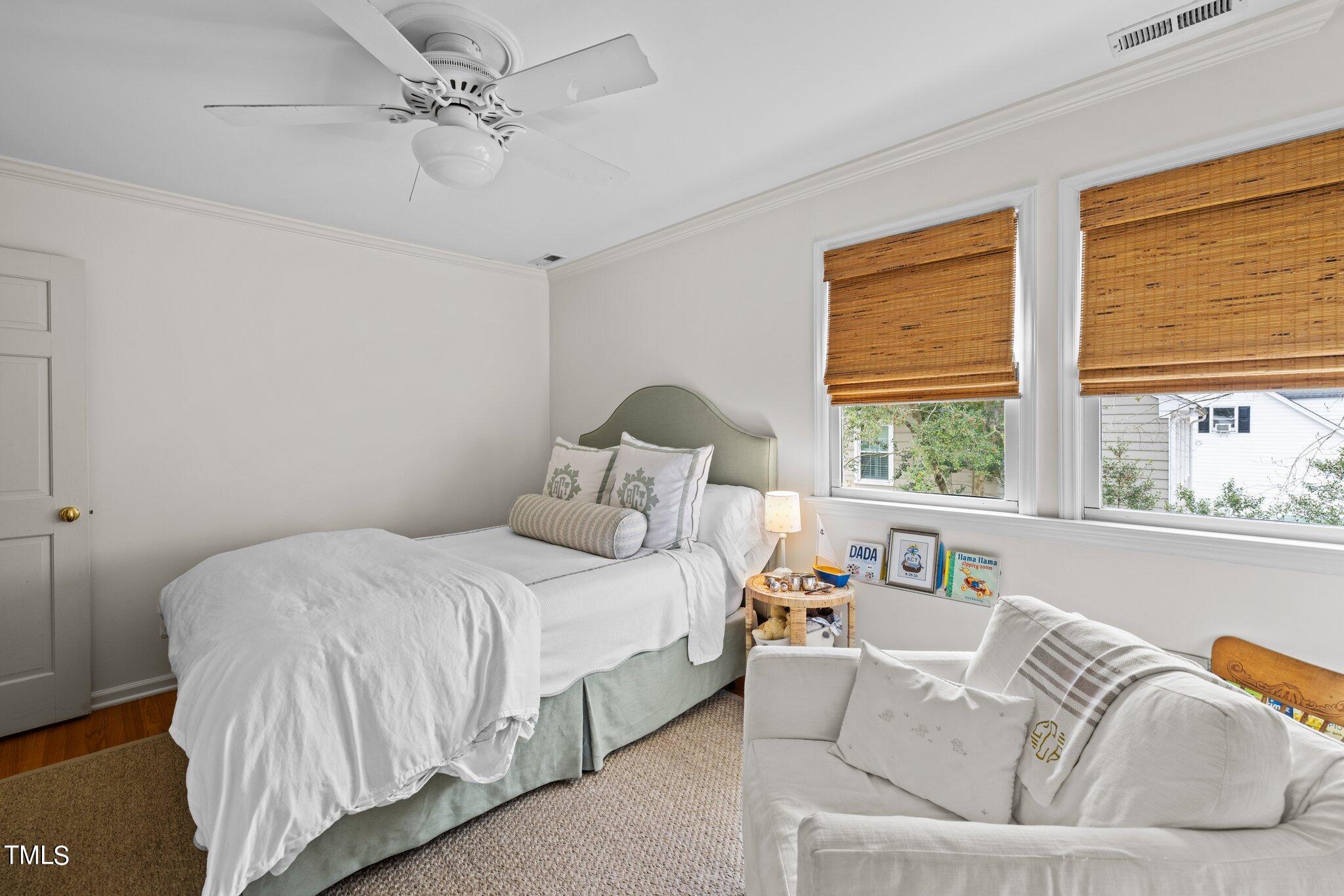 2216 Oxford Road Raleigh, NC 27608 - Photo 35 of 48 31-web-or-mls-5Z8A6520