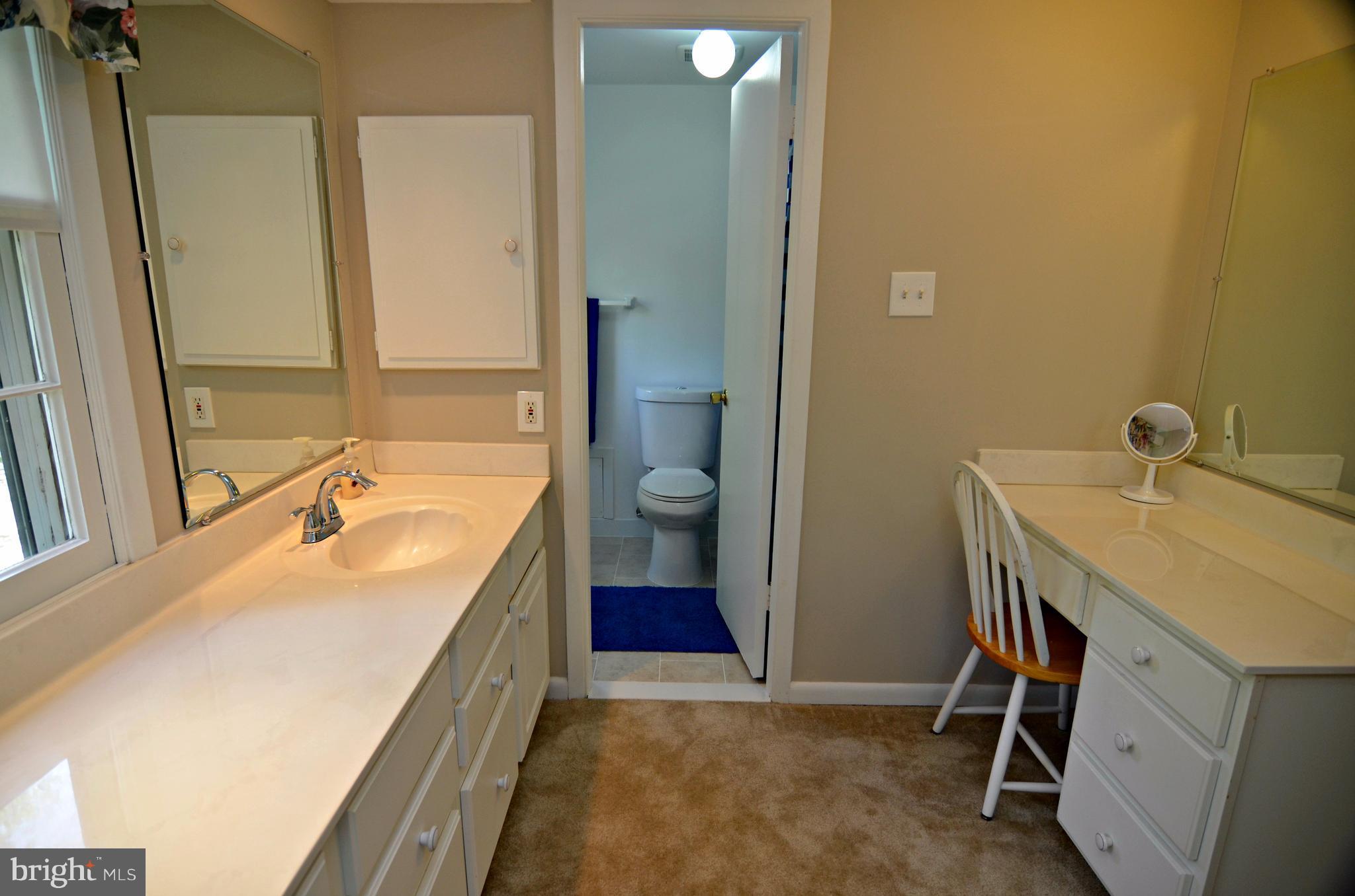 12403 Radnor Lane Laurel, MD 20708 - Photo 20 of 30 Bath (Master)