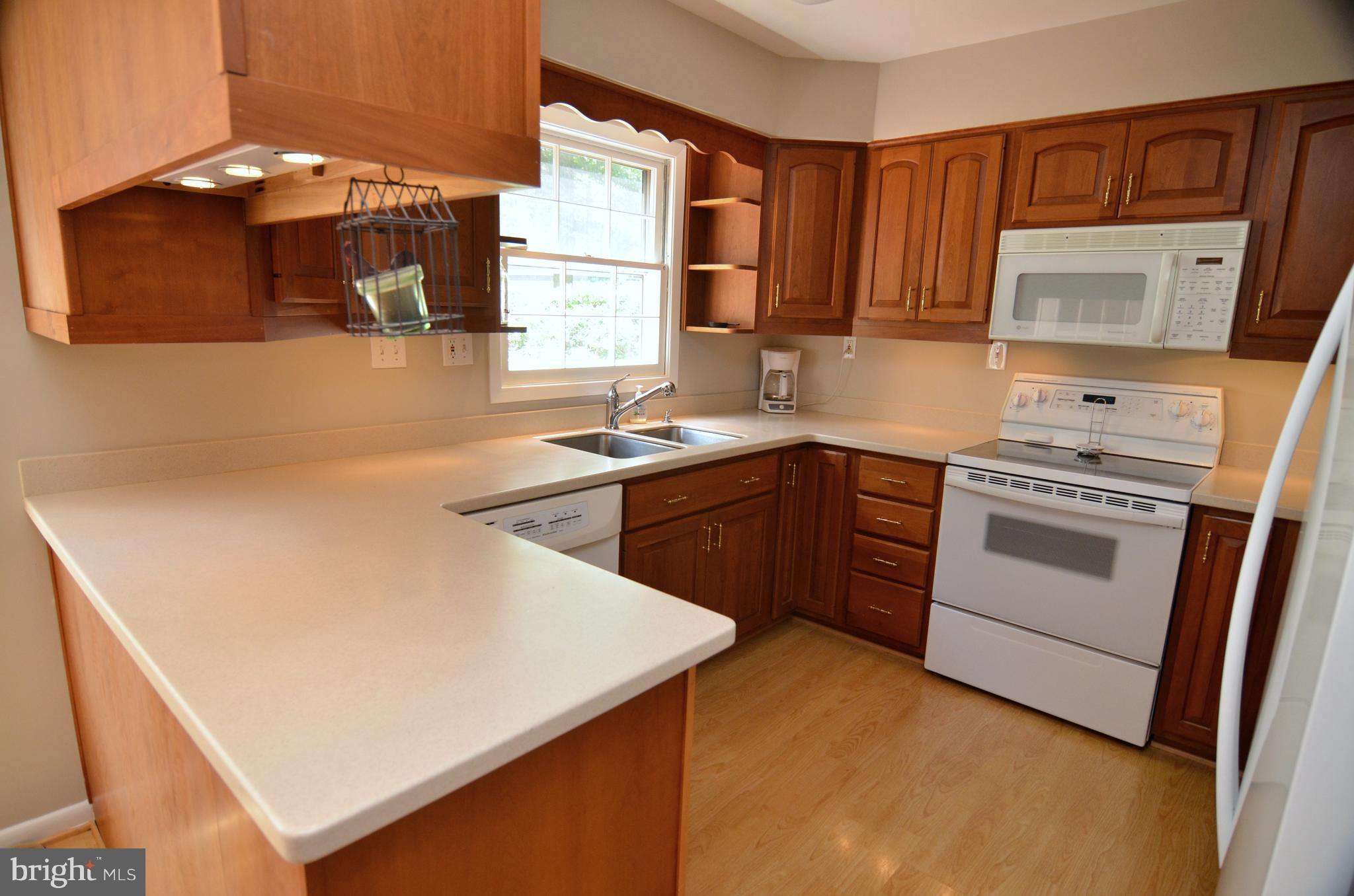 12403 Radnor Lane Laurel, MD 20708 - Photo 10 of 30 Kitchen