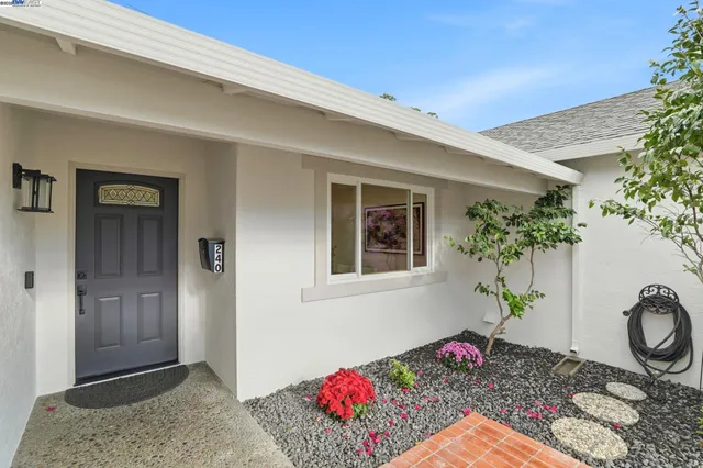 $2,199,880 | 240 Carmelita Place, Fremont, CA 94539