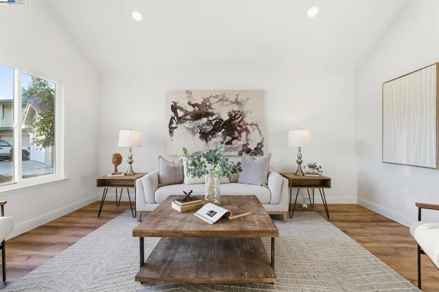 $2,199,880 | 240 Carmelita Place, Fremont, CA 94539