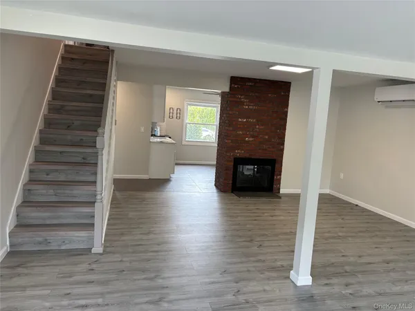 $4,675 | 55 Acre Lane, Hicksville, NY 11801