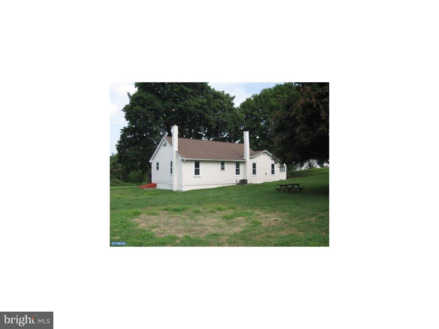 1867 Valley Road Coatesville, PA 19320 - Photo 9 of 25 Gallery Image 9