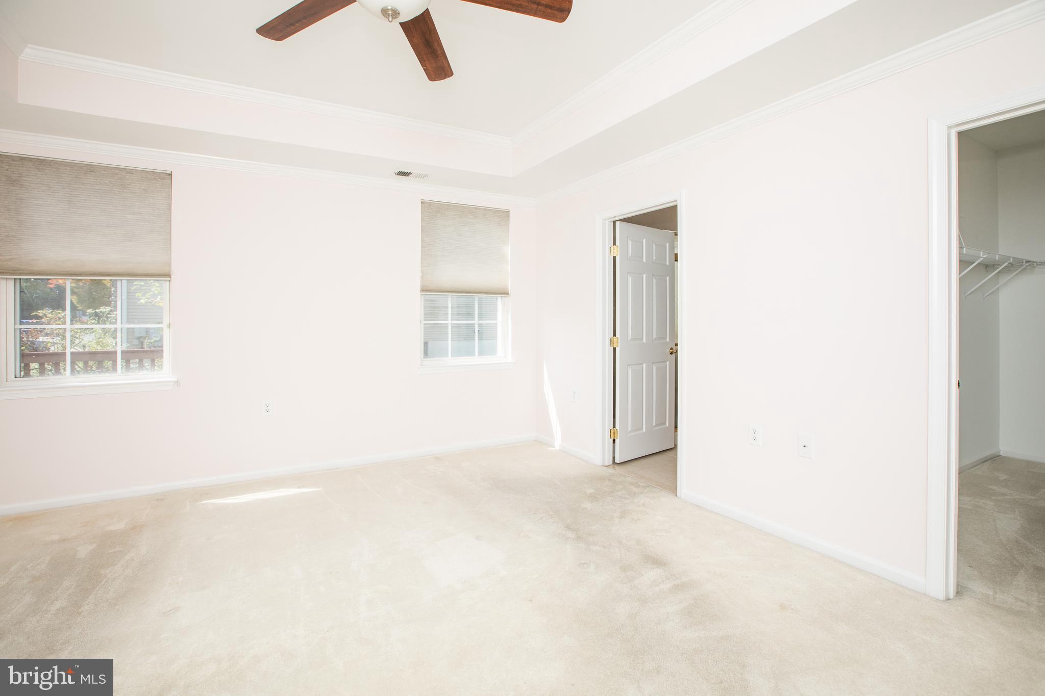 97 Hummingbird Drive Hamilton, NJ 08690 - Photo 12 of 23