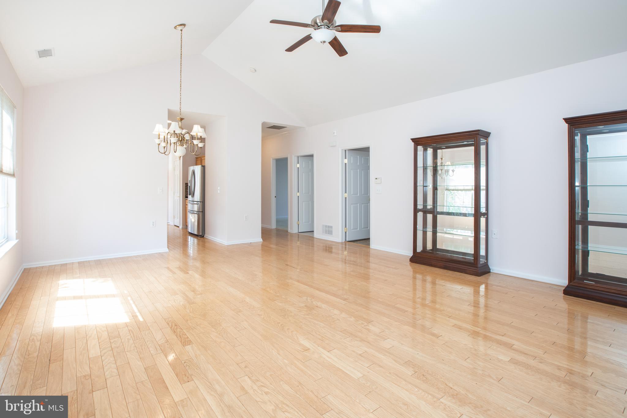 97 Hummingbird Drive Hamilton, NJ 08690 - Photo 19 of 23