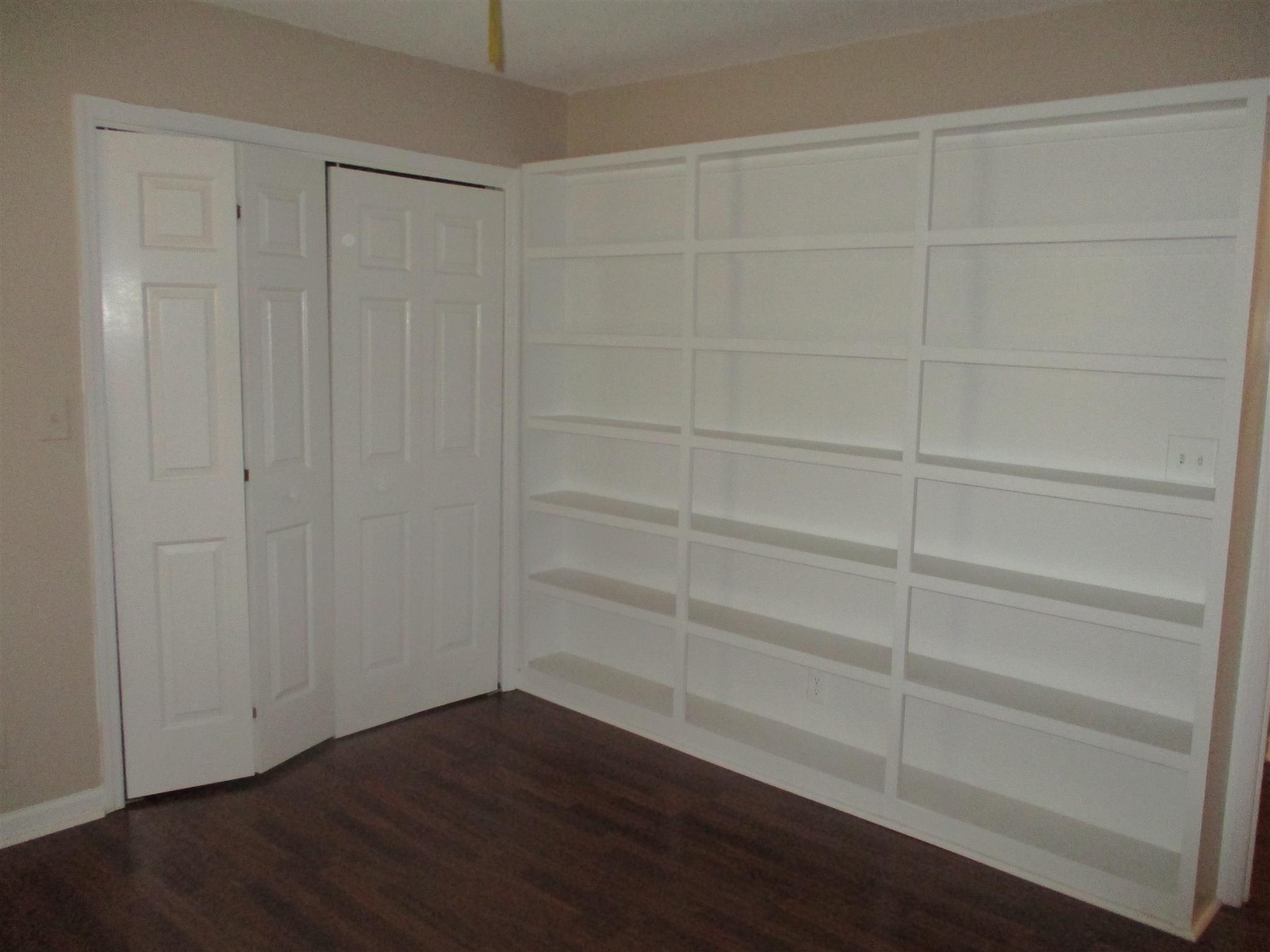 1073 West Point Road Lawrenceburg, TN 38464 - Photo 23 of 24 a view of a room with shelf