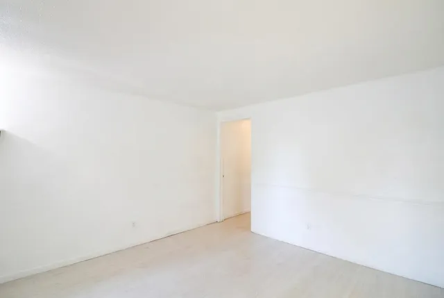 $300,000 | 45 North McAree Road, Waukegan, IL 60085