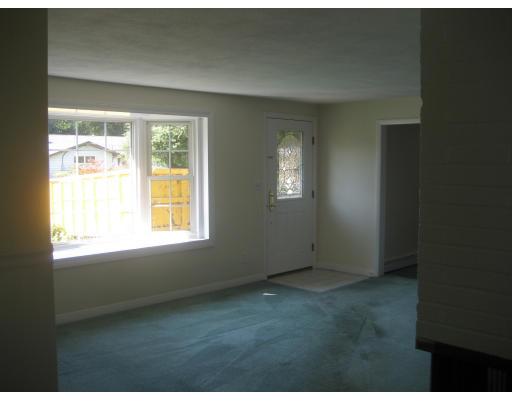 47 Lohnes Road Framingham, MA 01701 - Photo 6 of 8 Gallery Image 6