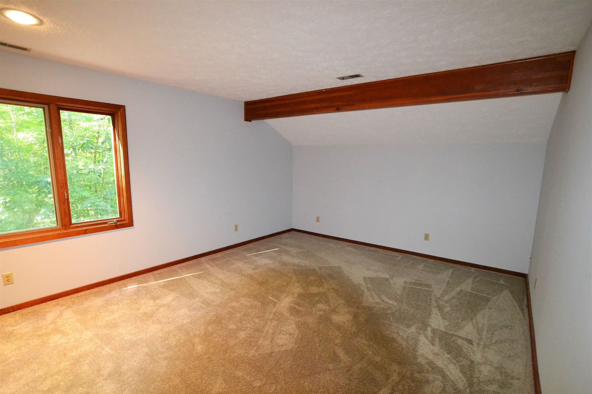5420 East James Road Bloomington, IN 47408 - Photo 18 of 31 Gallery Image 18