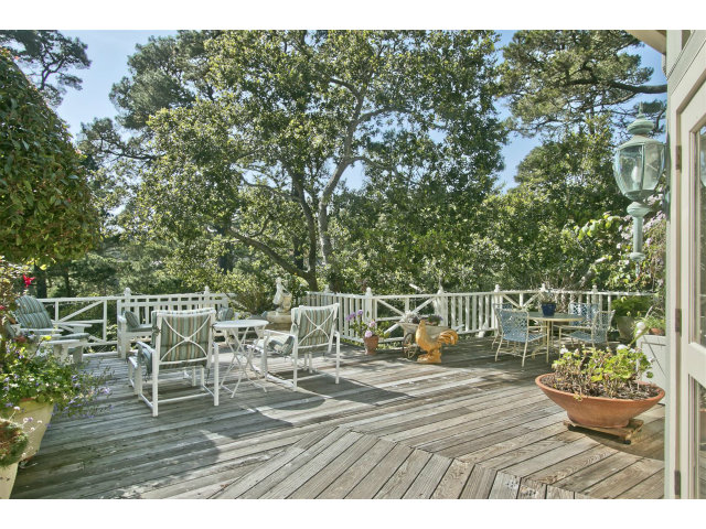 24720 Summit Field Road Carmel, CA 93923 - Photo 9 of 10 Gallery Image 9
