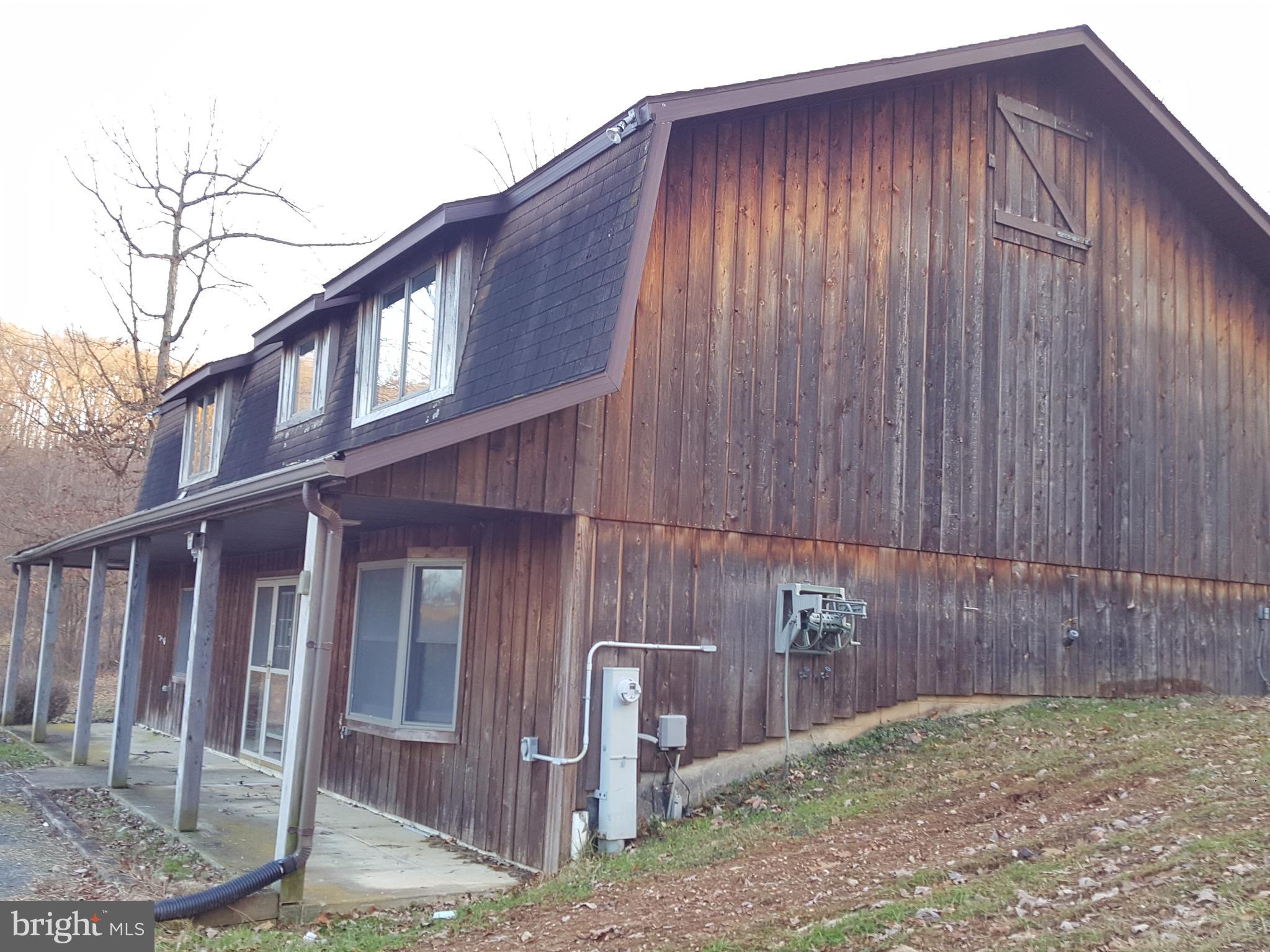 2555 Ebbvale Road Manchester, MD 21102 - Photo 2 of 28 SIDE VIEW