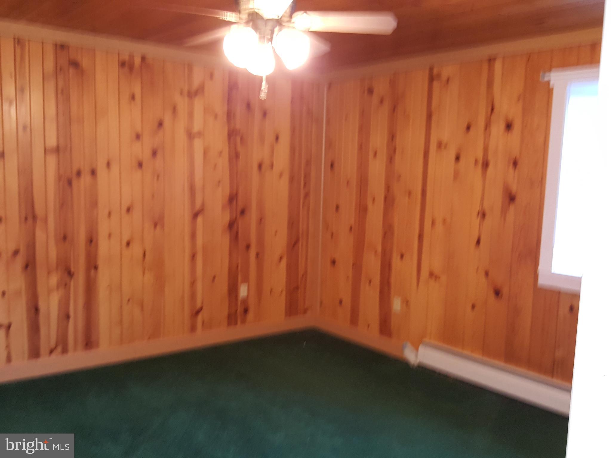 2555 Ebbvale Road Manchester, MD 21102 - Photo 21 of 28 BEDROOM 2
