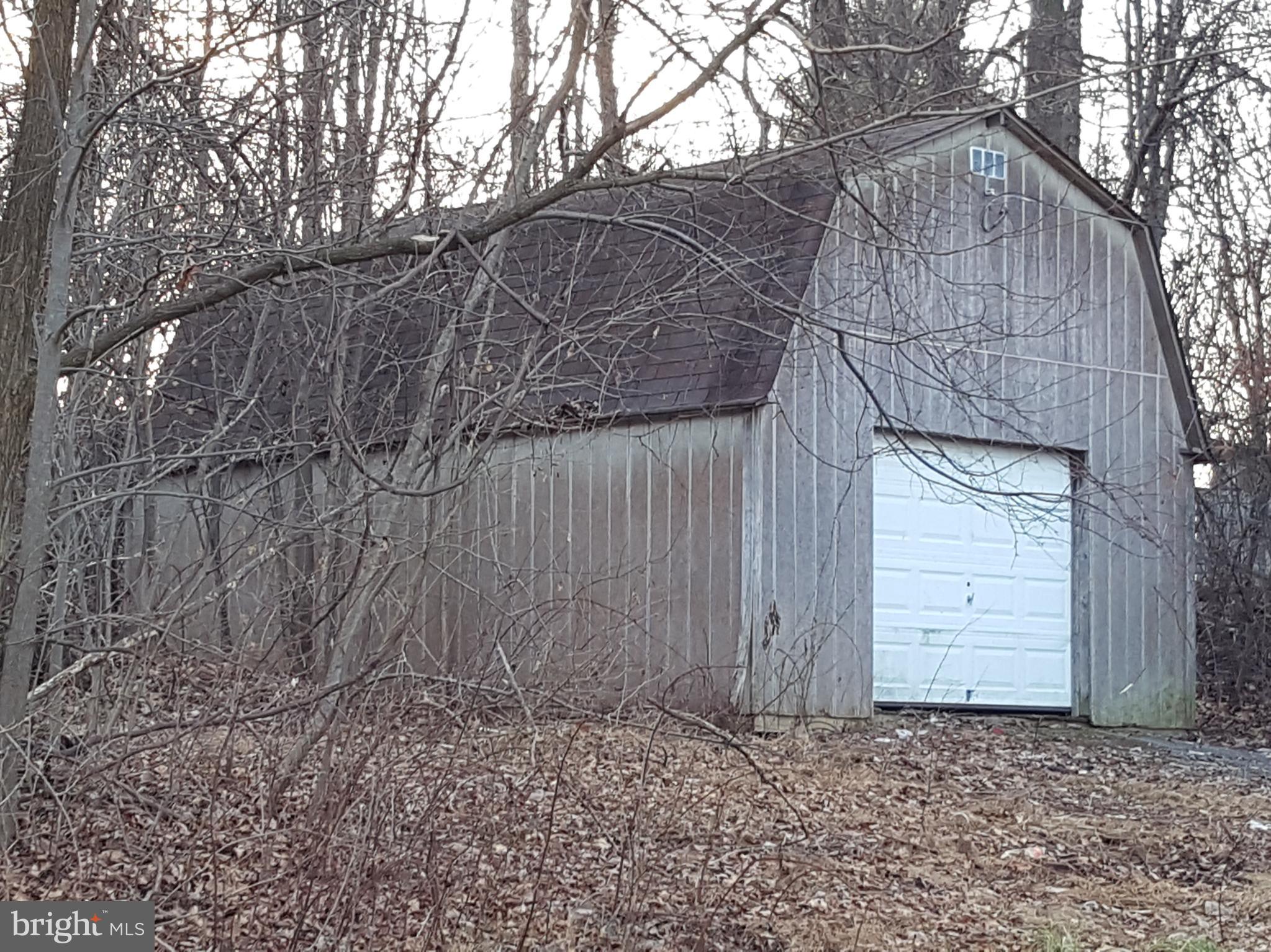2555 Ebbvale Road Manchester, MD 21102 - Photo 27 of 28 OUT BUILDING 1