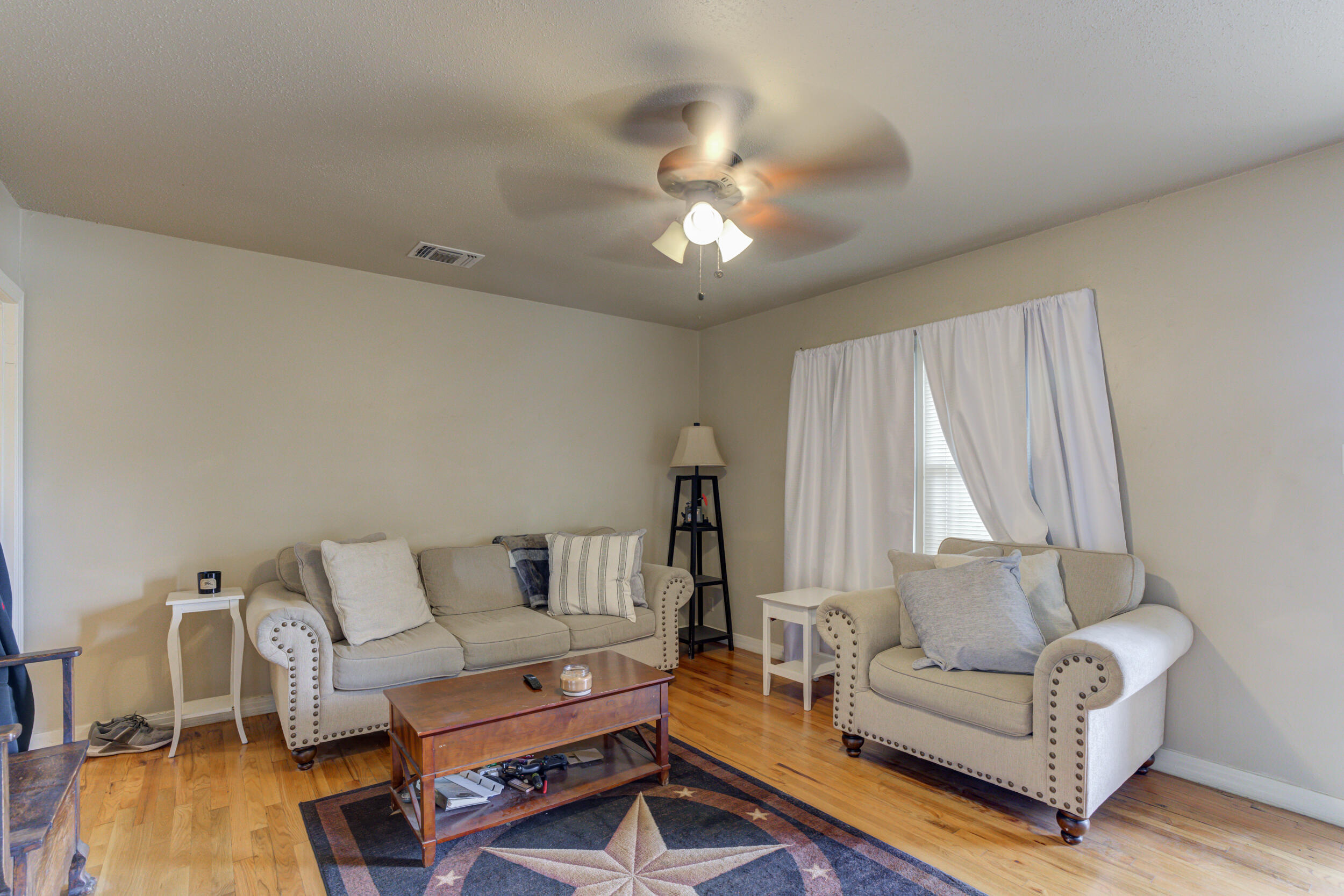 2706 37th Street Lubbock, TX 79413 - Photo 14 of 19 2706-37th-St_Lubbock-TX_12_Living-Room
