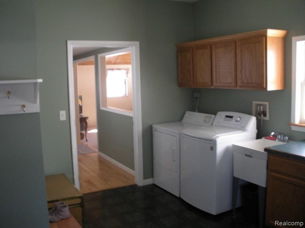 3950 Kings Mill Road North Branch, MI 48461 - Photo 21 of 26 Laundry