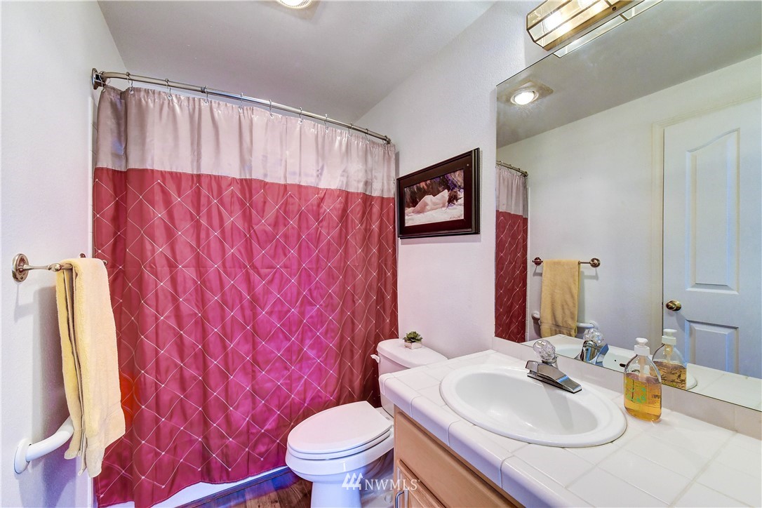 555 Walnut Street, Unit 9 Edmonds, WA 98020 - Photo 14 of 15 Gallery Image 14