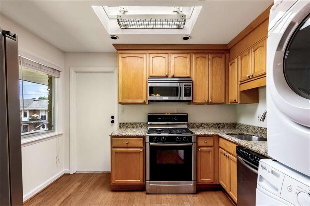 4300 Chastain Walk Northeast, Unit 20 Atlanta, GA 30342 - Photo 9 of 15