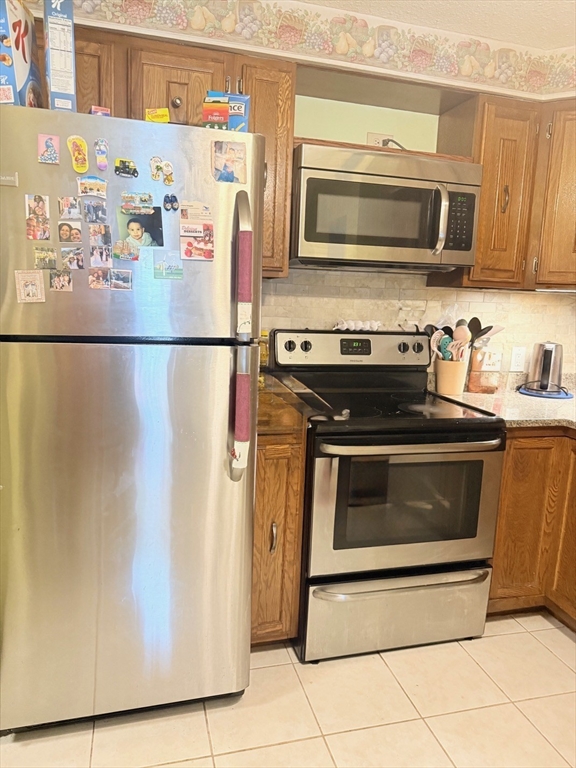 141 Essex Street, Unit B2 Saugus, MA 01906 - Photo 2 of 27