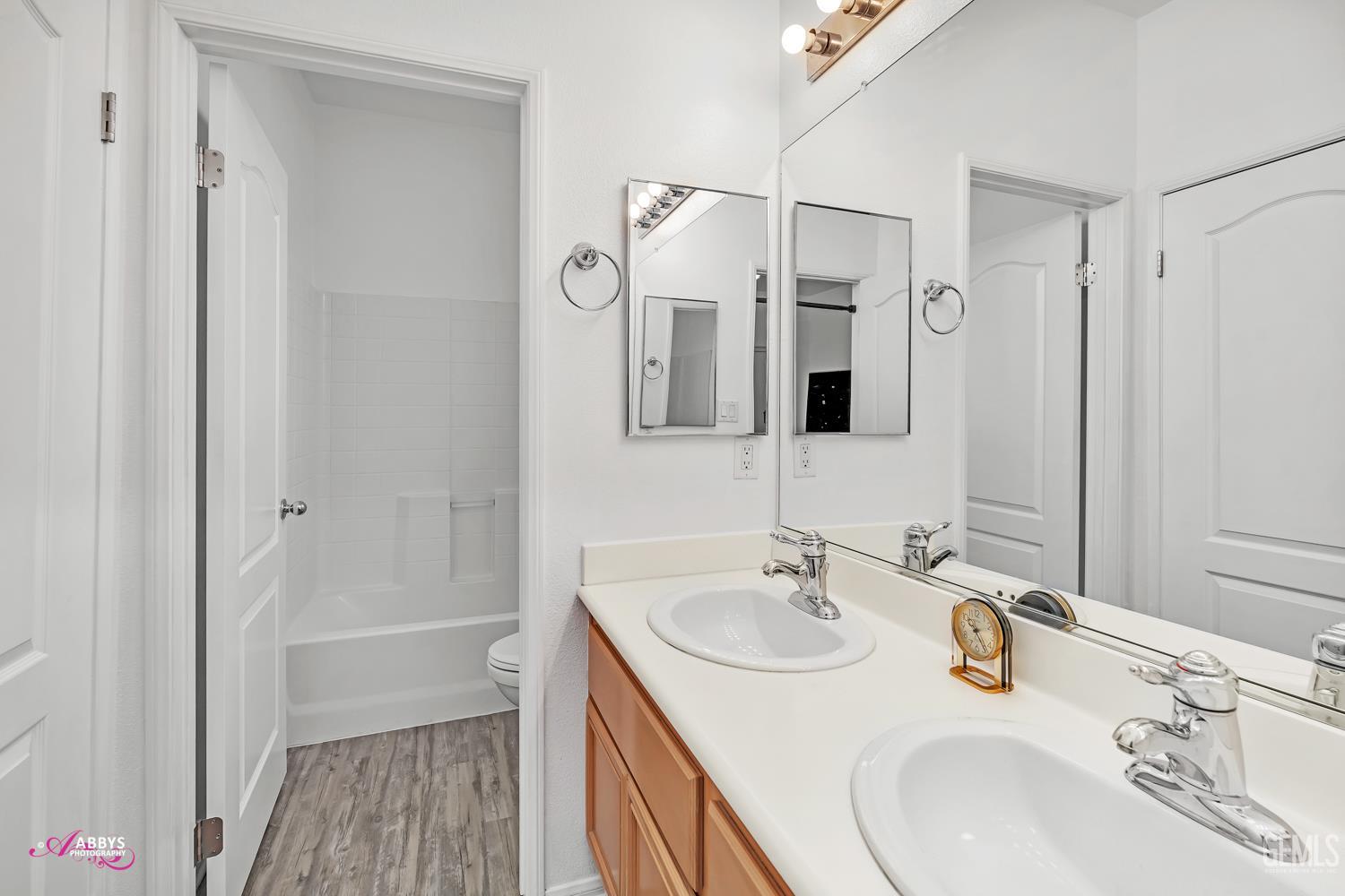 Undisclosed Address Bakersfield, CA 93312 - Photo 21 of 41