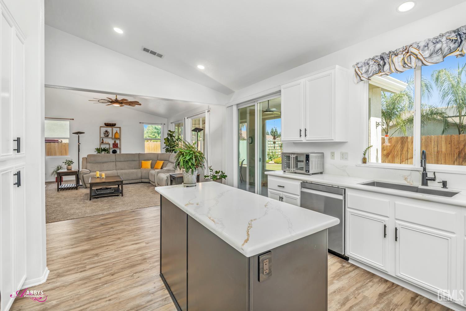 Undisclosed Address Bakersfield, CA 93312 - Photo 40 of 41