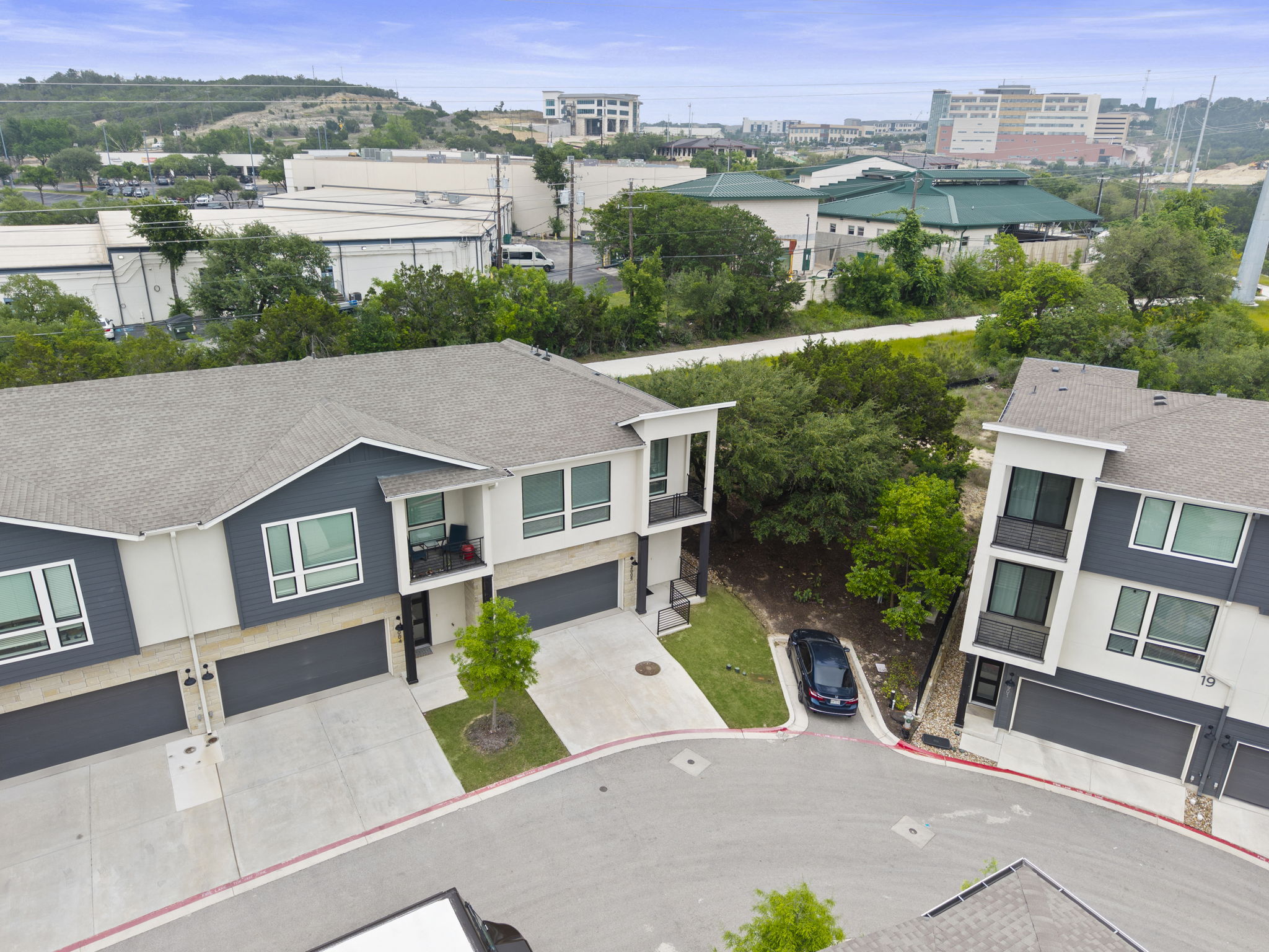 2050 Lohmans Spur Road, Unit 2005 Lakeway, TX 78734 - Photo 19 of 36 2050 Lohmans Spur #2005 is just minutes to the Lakeway medical center and Bee Cave Galleria.