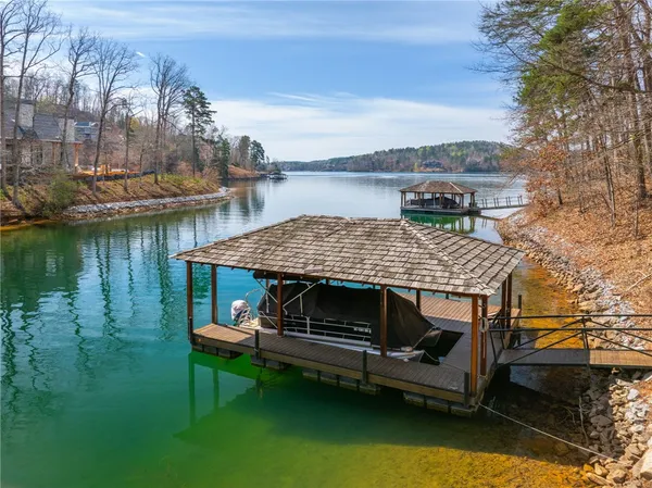 $2,649,685 | 827 Top Ridge Drive, Sunset, SC 29685