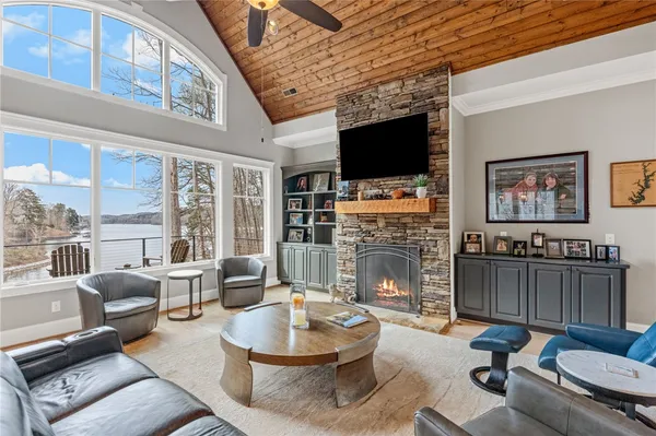 $2,649,685 | 827 Top Ridge Drive, Sunset, SC 29685