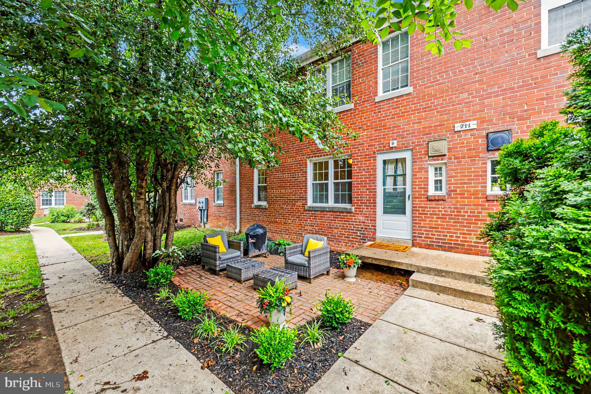 211 East Glebe Road, Unit D Alexandria, VA 22305 - Photo 22 of 24