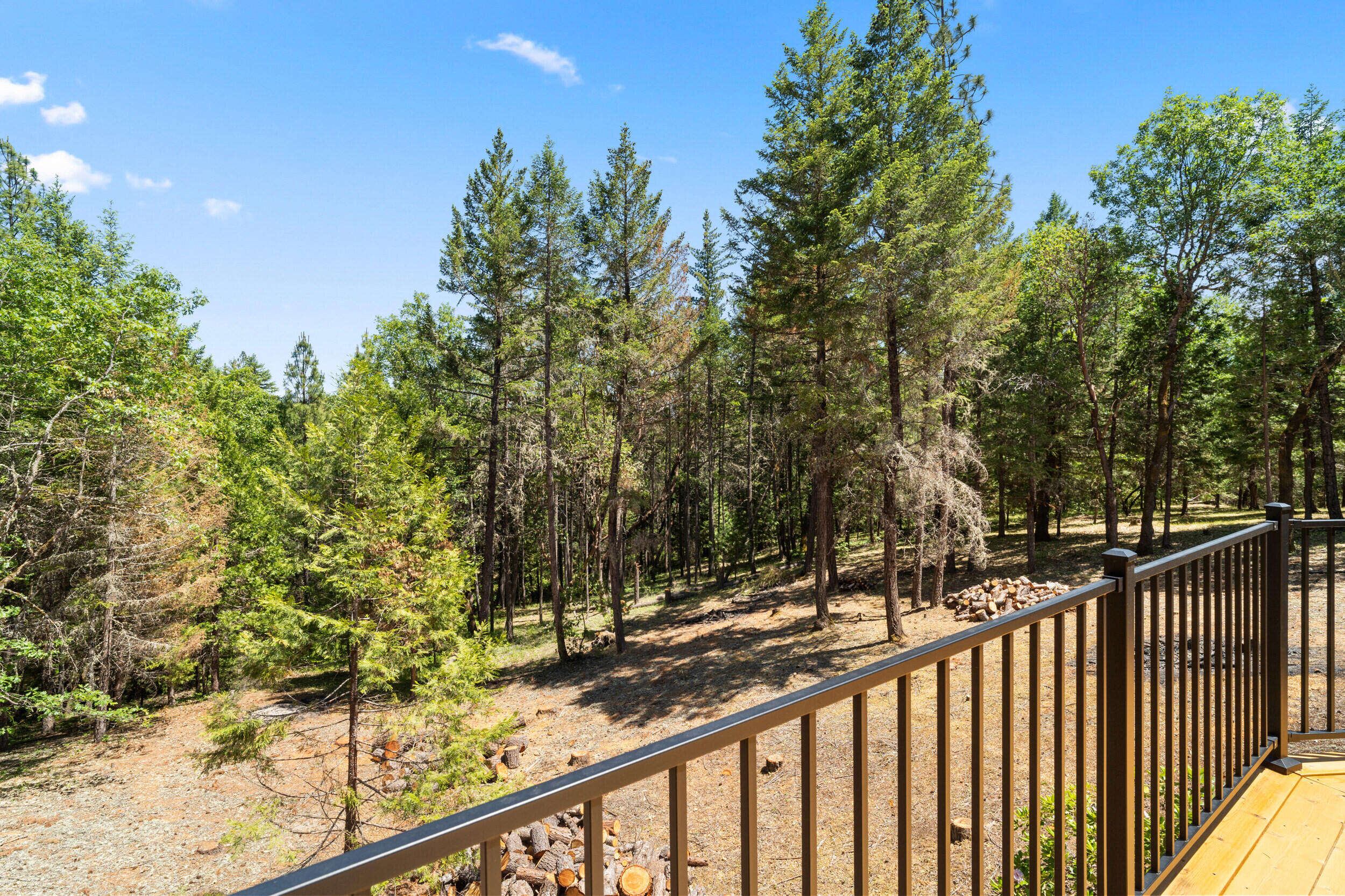 1219 North Pinnon Road Grants Pass, OR 97526 - Photo 30 of 48 30