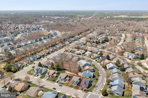 $379,900 | 84 Chain Boulevard, Bayville, NJ 08721