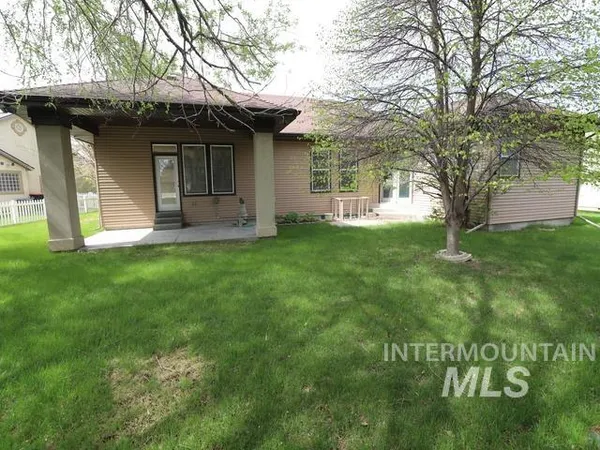 $689,900 | 1368 Stoneybrook Circle, Twin Falls, ID 83301