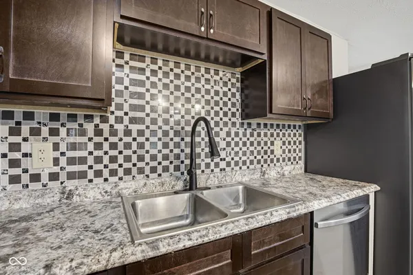 $269,750 | 1554 West Morrison Street, Frankfort, IN 46041